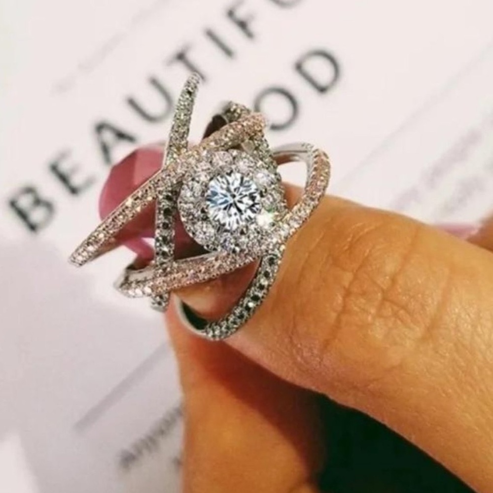 NEW 925 STERLING SILVER ROSE GOLD DIAMOND RING, CUTE RING, SHINY RING. - Picture 3 of 7